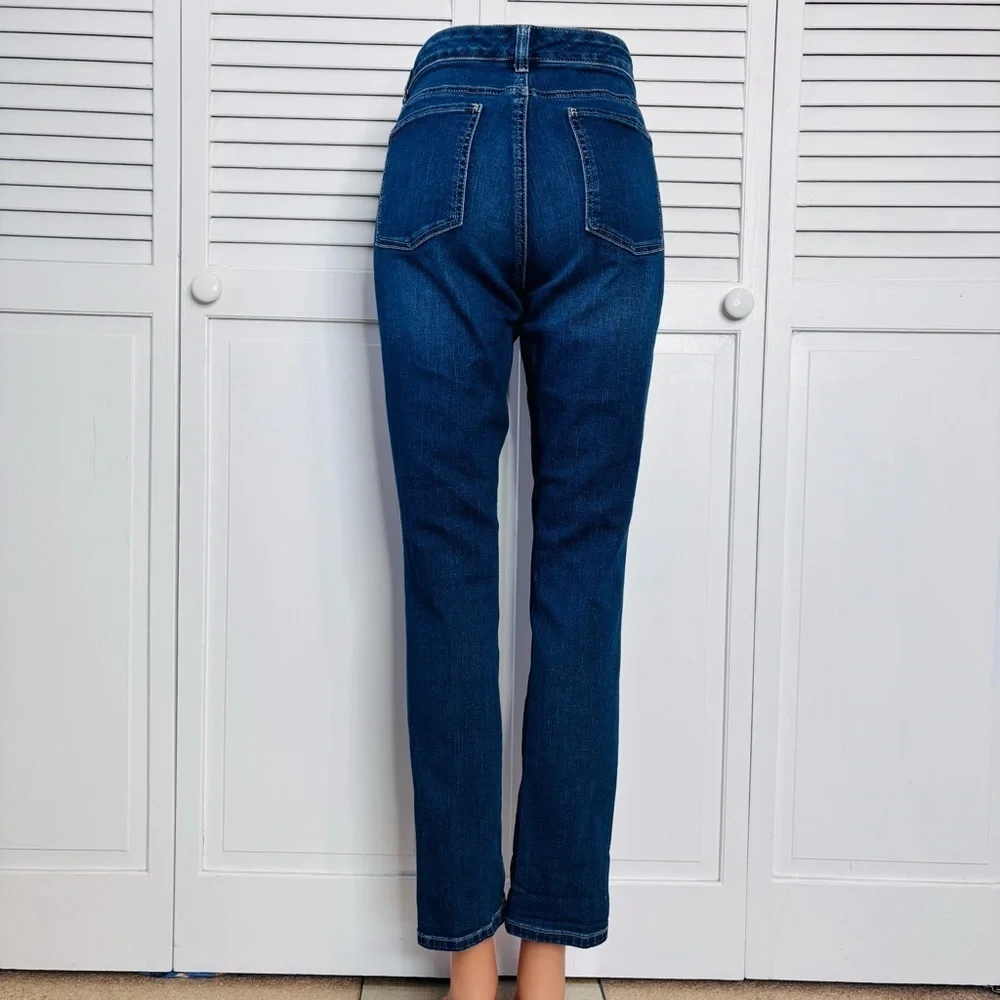 WHITE HOUSE BLACK MARKET Blue Skinny Leg Jeans Size 10R